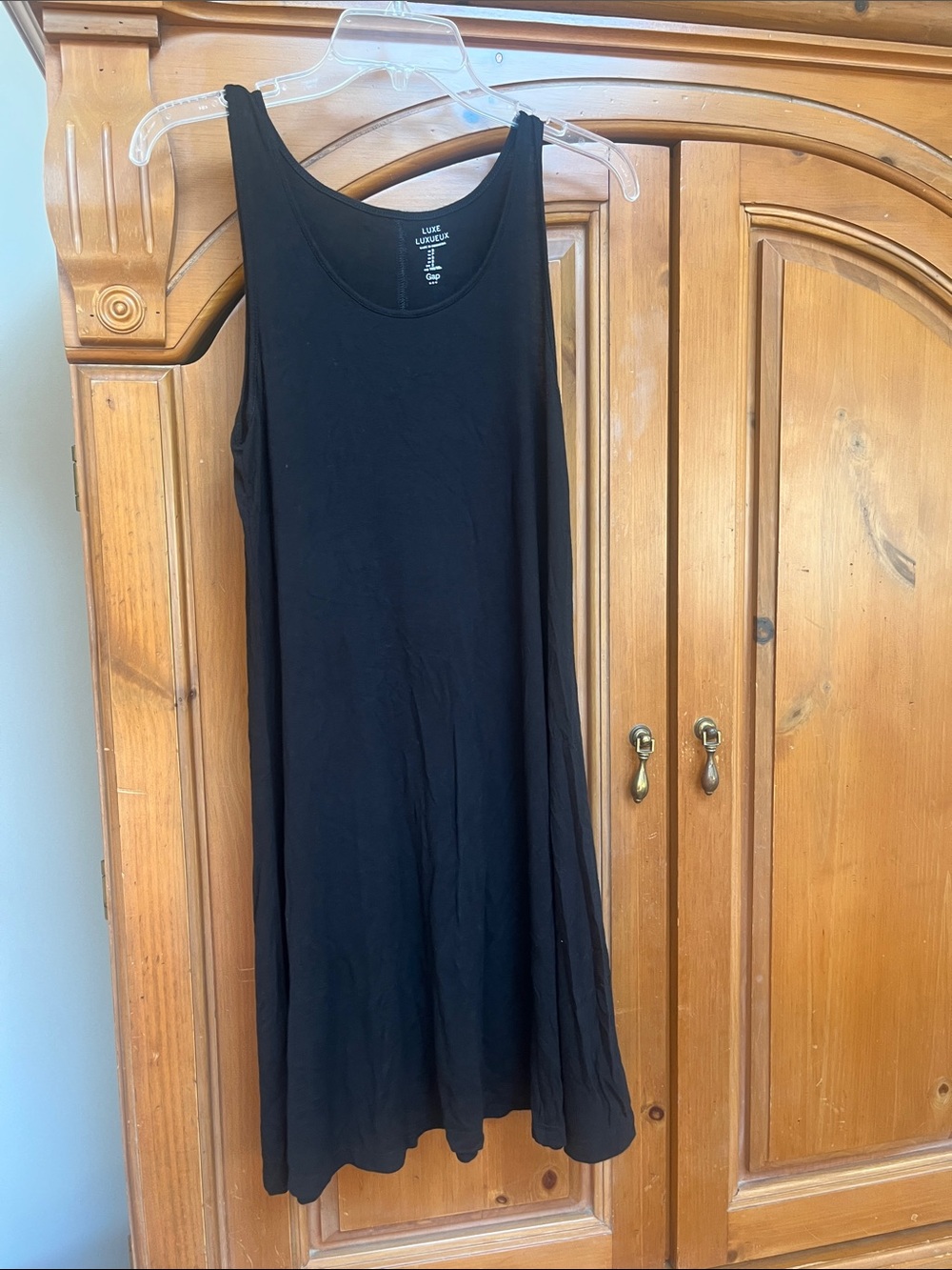GAP Black Sleeveless Midi Swing Dress